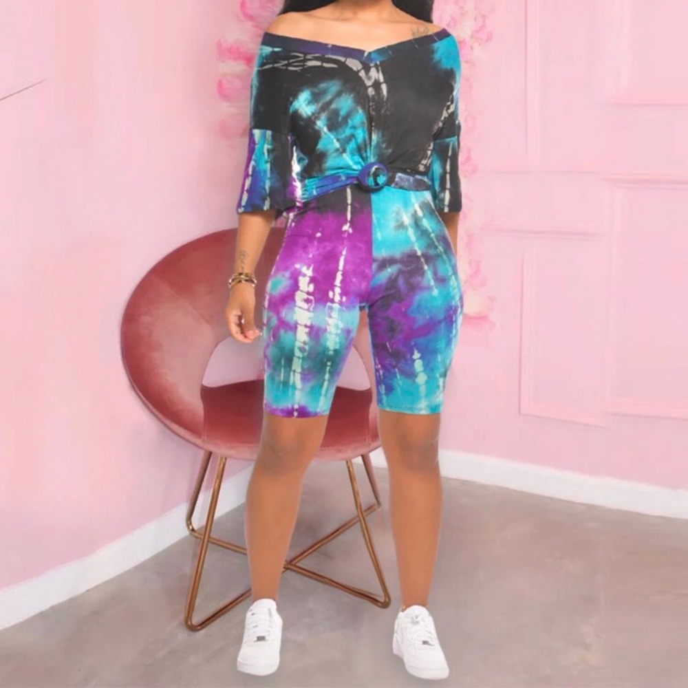 Woman’s Tie Dye Shorts Set